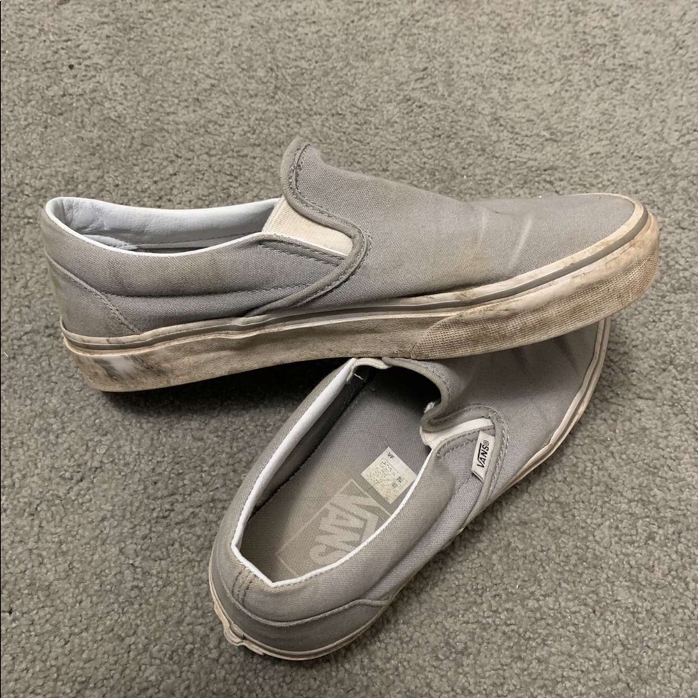 Very smelly vans